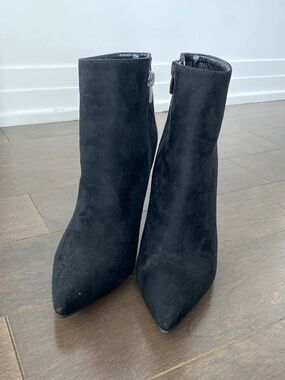 Black Suede Pointed Toe Stiletto Ankle Boots Size 36 (6 US) – New